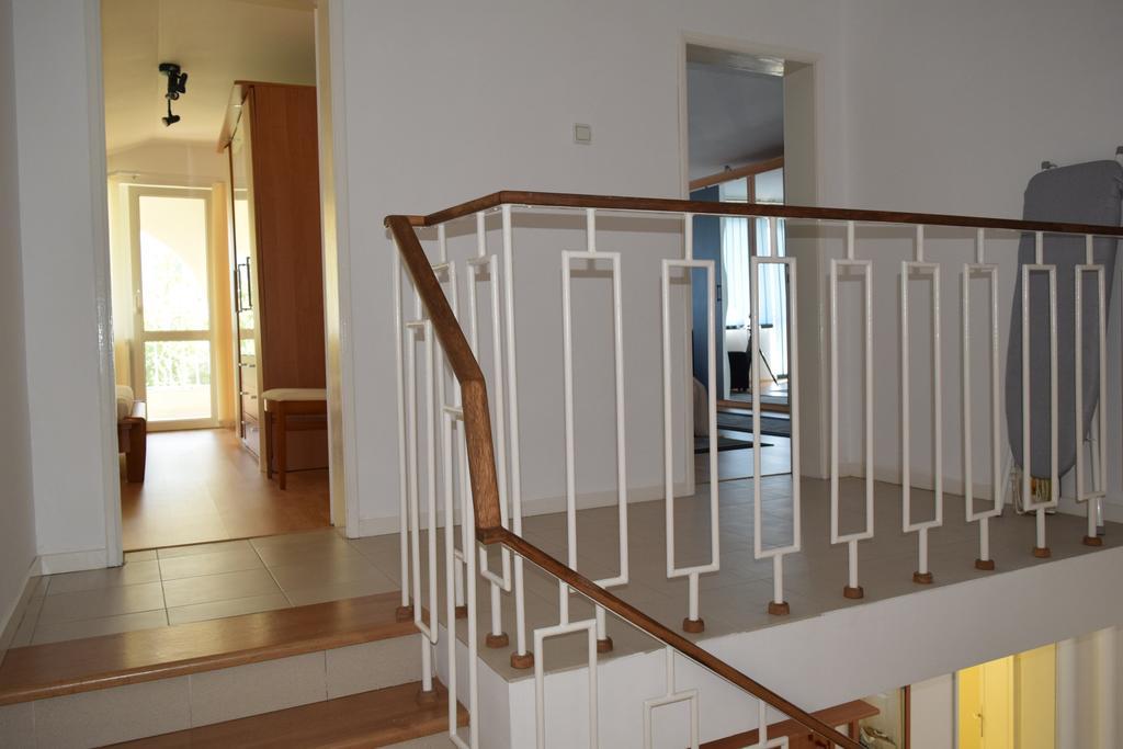 Hotel Eva Ravda Extérieur photo