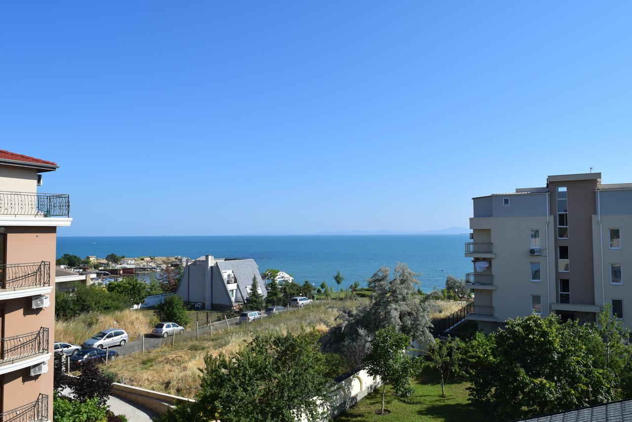 Hotel Eva Ravda Extérieur photo